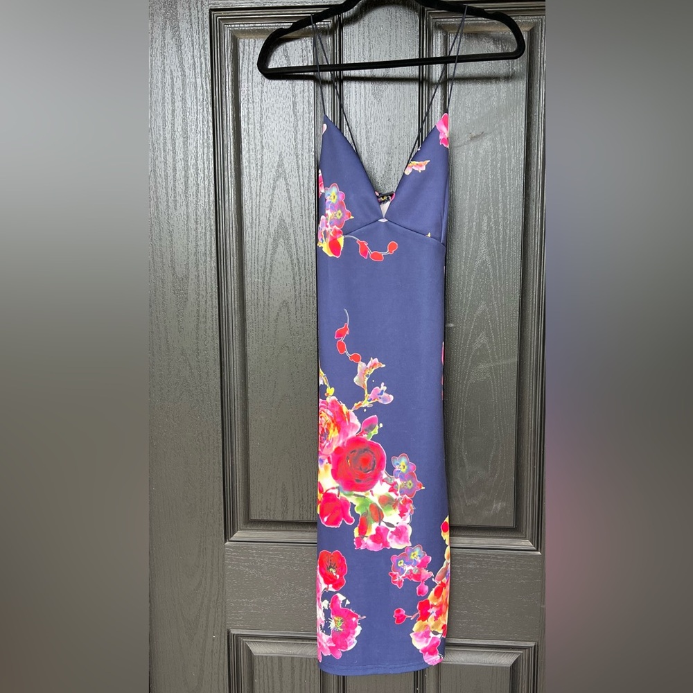 Blue floral stretch dress